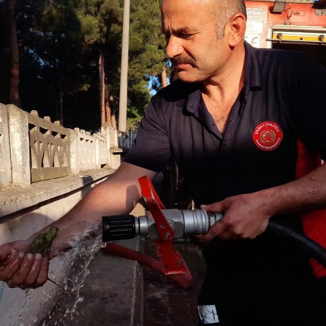 Tokat'ta çıkan yangın 3 eve hasar verdi