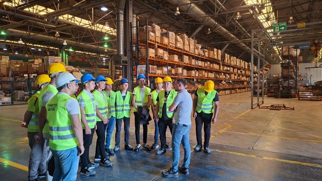 Yeşilyurtlu öğrenciler için Konya Organize Sanayi Bölgesi'ne teknik gezi düzenlendi