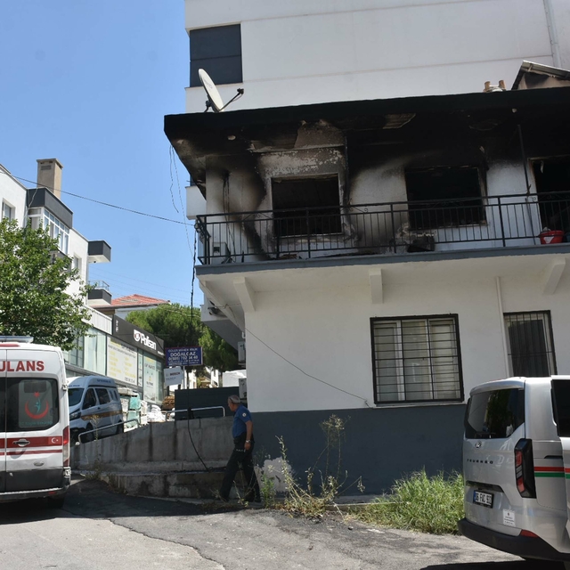 Evinde çıkan yangında öldü