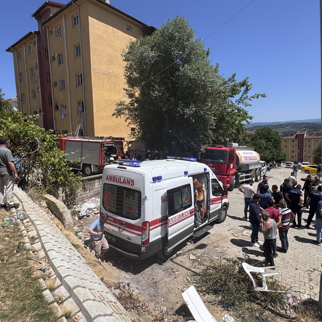 Zonguldak'ta doğal gazdan kaynaklanan patlamada biri ağır 5 kişi yaralandı
