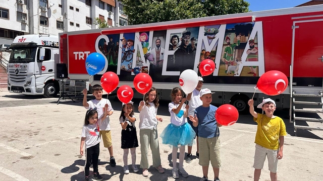 TRT sinema tırı Artova'da