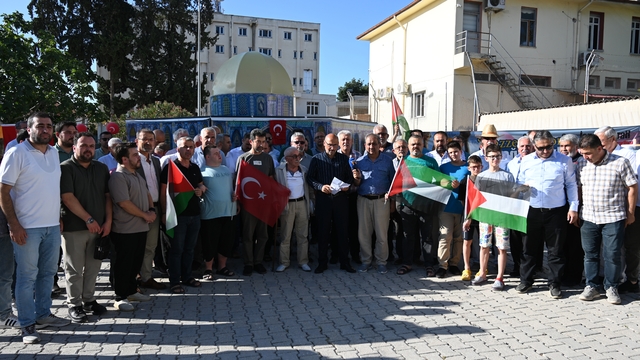 Kadirli'de Gazze için dayanışma çadırı kuruldu