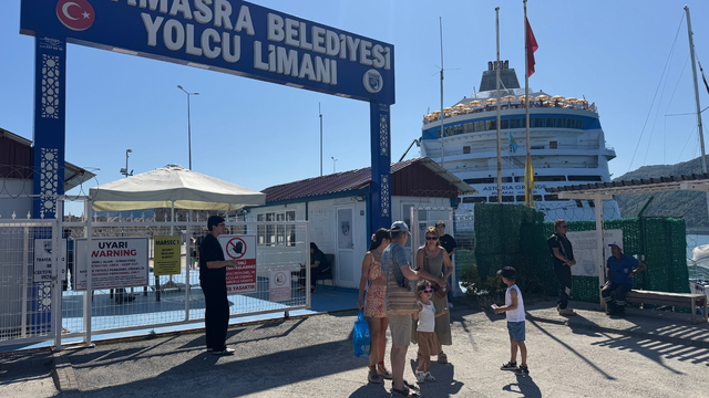 Rusya'dan 1186 kruvaziyer yolcusu Amasra'ya geldi