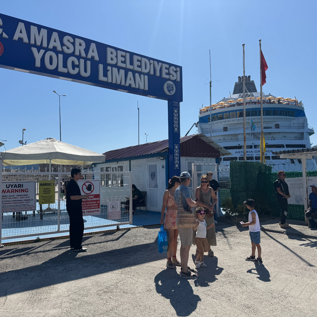 Rusya'dan 1186 kruvaziyer yolcusu Amasra'ya geldi