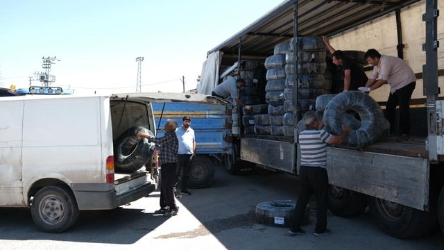 Güdül ilçesinde çiftçilere damla sulama borusu desteği