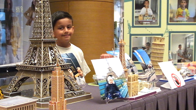 Nevşehir'de ilkokul öğrencisi gezip gördüğü yerlerin maketlerini yaparak sergi açtı