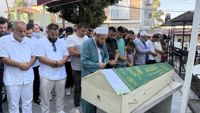 GÜNCELLEME - Tekirdağ'da silahlı saldırıda 9 yaşındaki çocuk öldü, 4 kişi yaralandı