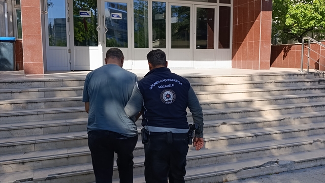 Türkiye'ye kaçak yollardan göçmen sokan firari Kırıkkale'de yakalandı