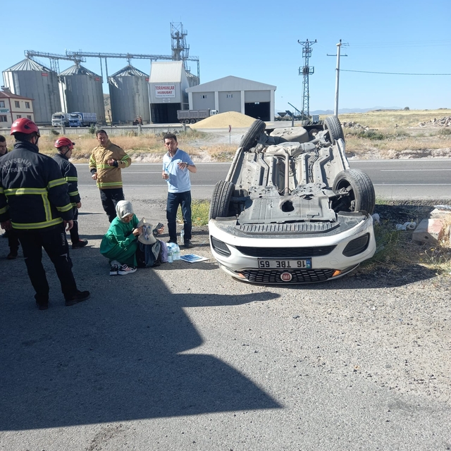 Nevşehir'de otomobil devrildi: 5 yaralı