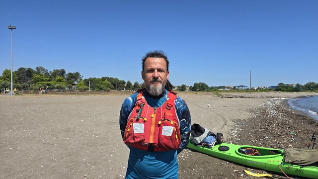 Artvin'den Hatay'a gitmeyi hedefleyen kano sporcusu Samsun'a ulaştı