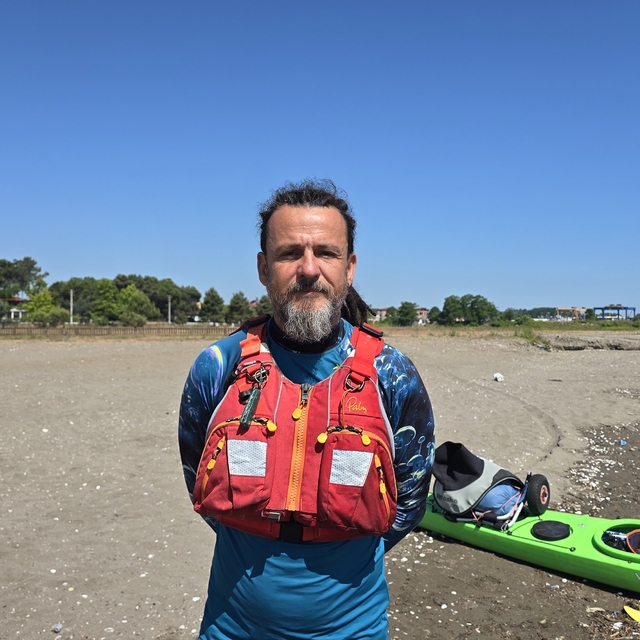 Artvin'den Hatay'a gitmeyi hedefleyen kano sporcusu Samsun'a ulaştı