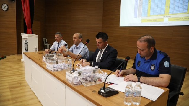 Melikgazi köy pazarında yer alacak esnafın yerleri kura ile belirlendi