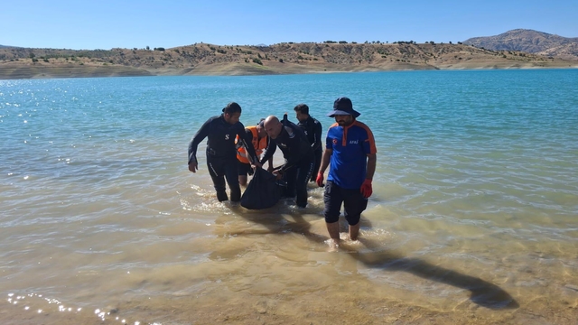 Soğuması için bıraktığı karpuzu alırken düştüğü barajda boğuldu