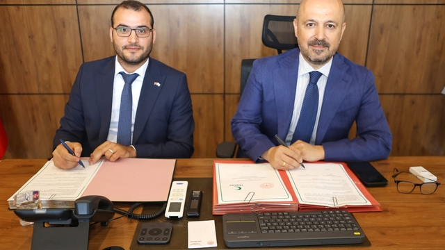 Adana İl Sağlık Müdürlüğü ile Yeşilay Şubesi arasında protokol imzalandı