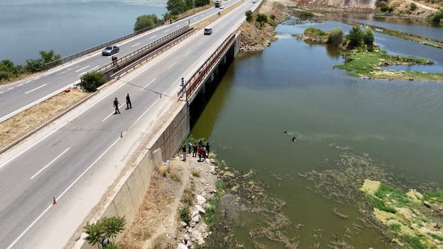 Kayıp 2 çocuk babası için barajda arama çalışması başlatıldı (2)
