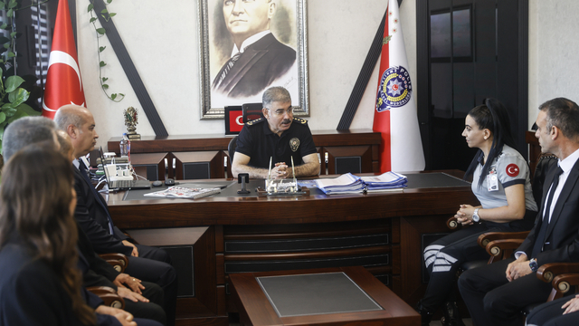 Mersin'de özel güvenlik görevlilerinden İl Emniyet Müdürü Karabörk'e ziyaret