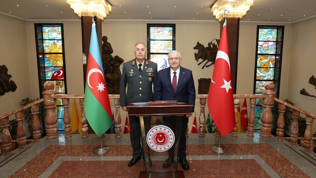 Milli Savunma Bakanı Güler, Azerbaycan Genelkurmay Başkanı Orgeneral Veliyev'i ağırladı