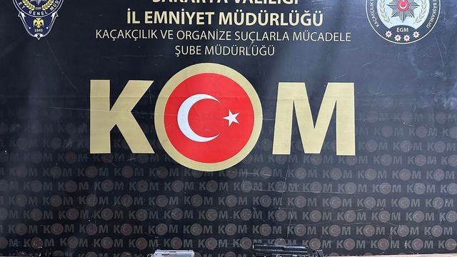 Sakarya'da silah kaçakçılığı operasyonu: 4 gözaltı