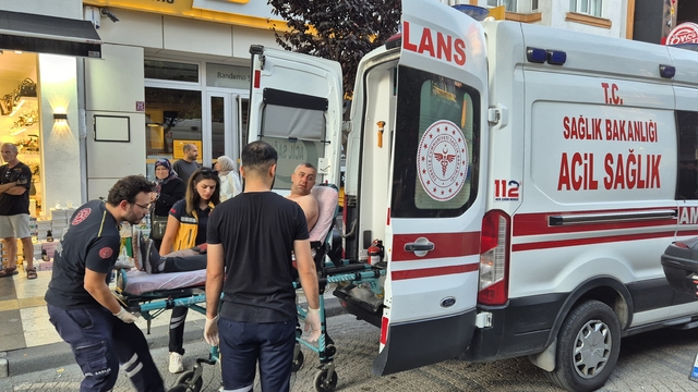 Bandırma'da çıkan kavgada 2 kişi yaralandı