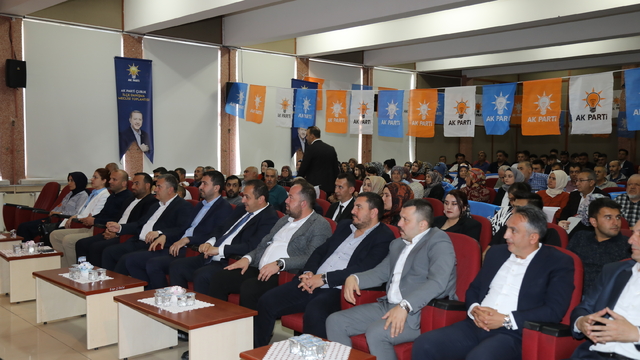 Çubuk'ta AK Parti İlçe Danışma Meclisi Toplantısı düzenlendi
