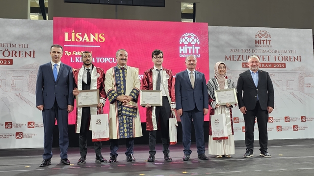 Hitit Üniversitesinde mezuniyet töreni düzenlendi