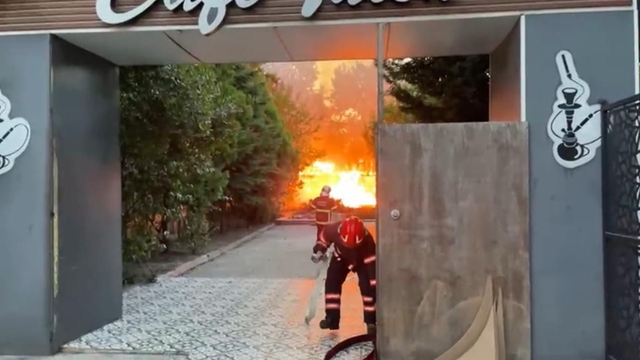 Sakarya'da kafede çıkan yangın korkuttu