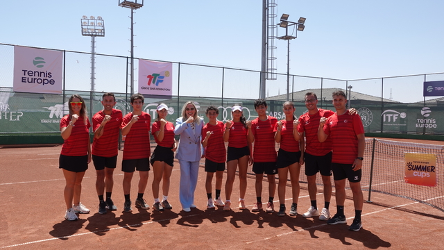 14 Yaş Kız ve Erkek Tenis Milli Takımları, Avrupa Yaz Kupası Finalleri'ne katılmaya hak kazandı