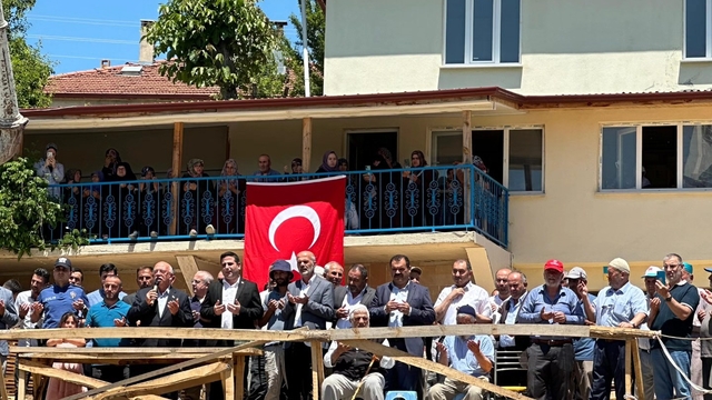 Ladik Deliahmetoğlu Mahallesi'nde yapılacak caminin temeli atıldı