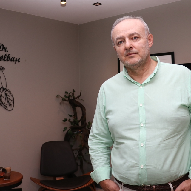 Kendiliğinden ortaya çıkan morluklar "lipödem"in belirtisi olabilir