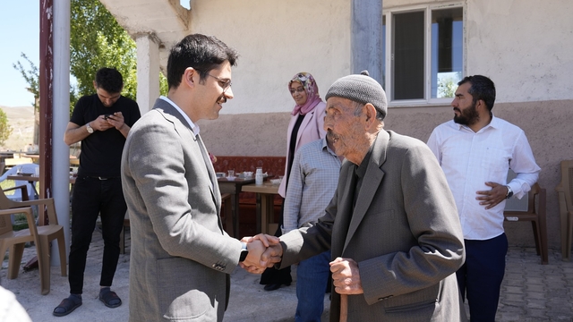 Ulaş Kaymakamı Eskimez'in köy ziyaretleri