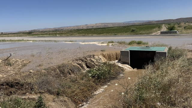 Çankırı'da HES kanalında duvarın çökmesi sonucu tarım arazileri zarar gördü