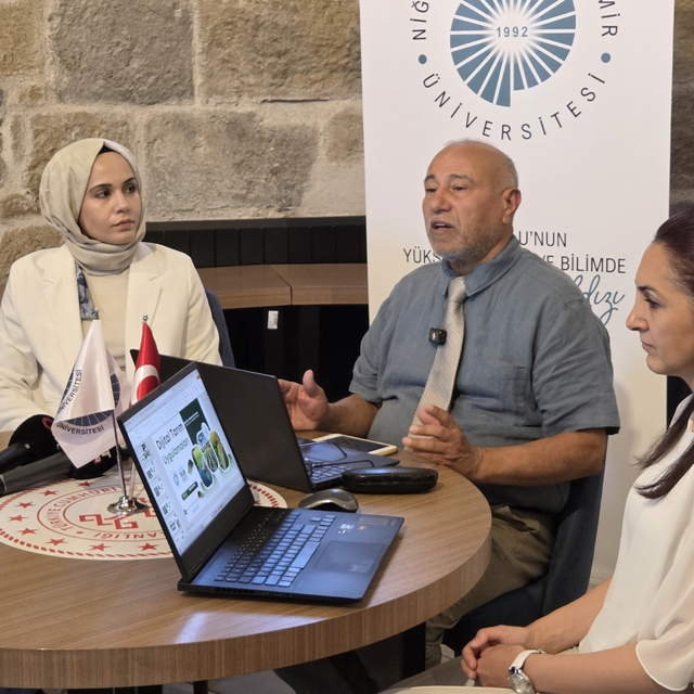 NÖHÜ'de "Bilim Kafe" etkinliği düzenlendi