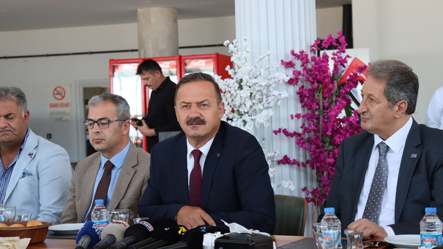 Anahtar Parti Genel Başkanı Ağıralioğlu, Erzincan'da temaslarda bulundu