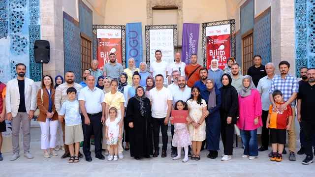 Tokat'ta "Bilim Kafe" etkinlikleri kapsamında kenelerin neden olduğu hastalıklar ele alındı