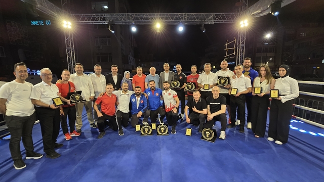 Giresun'da kick boks turnuvası düzenlendi