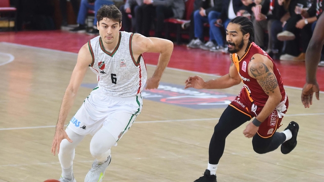 Ufuk Sarıca transferde Karşıyakalı Ozan'ı kaptı