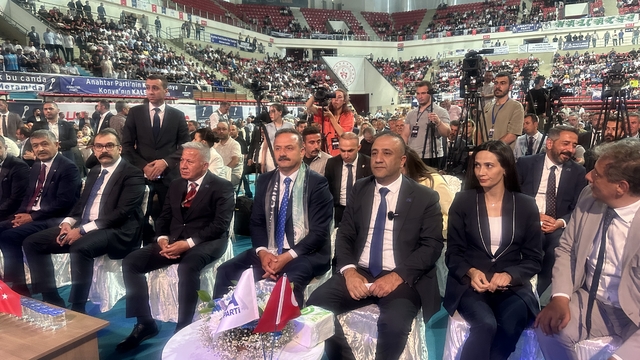 Anahtar Parti Genel Başkanı Ağıralioğlu, Konya'da vatandaşlarla buluştu