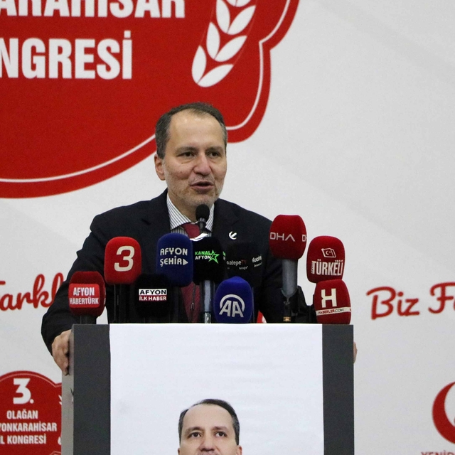 Fatih Erbakan: Yaşanabilir Türkiye'yi Yeniden Refah iktidarında hep birlikt...