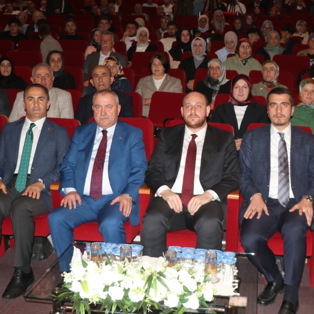 AK Parti Genel Başkan Yardımcısı Büyükgümüş, Rize'de konuştu: