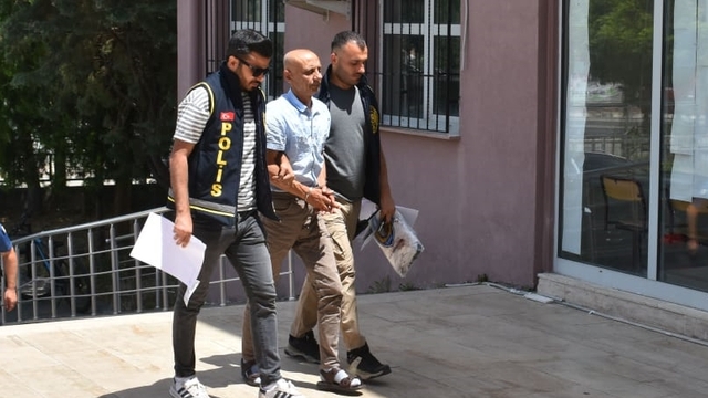 Tekirdağ'da karısını bıçakla ağır yaralayan şüpheli tutuklandı