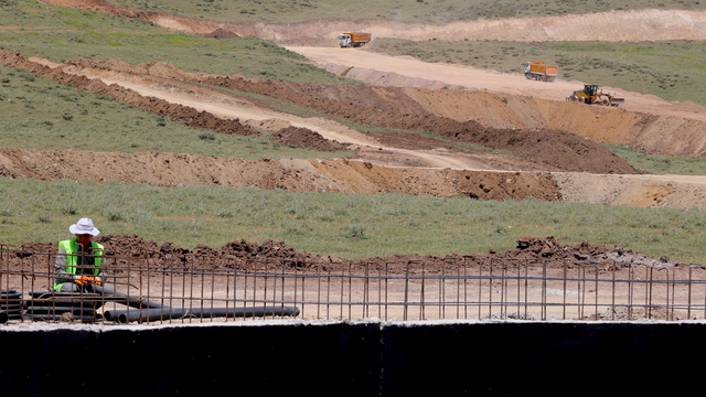 Hakkari'de sağlanan huzur ortamı ekonomik yatırımlarla pekiştirilecek