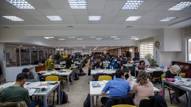 Büyükşehir Belediyesi kütüphaneleri 6 ayda 966 bin kişiye hizmet verdi