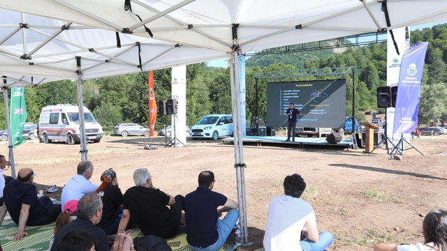 Bursa'da "Gel Göğe Bakalım" gökyüzü gözlem kampı yapıldı