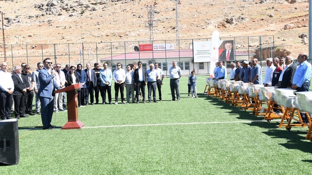 Mardin'de 58 üreticiye yüzde 90 hibeyle bağcılık malzemesi dağıtıldı