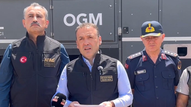 Bilecik'teki yangında 51 kişi dumandan etkilendi, 100 bina ve 118 bağımsız bölüm hasar gördü