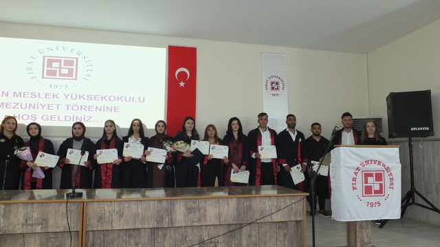FÜ Keban Meslek Yüksekokulunda Mezuniyet Töreni düzenlendi