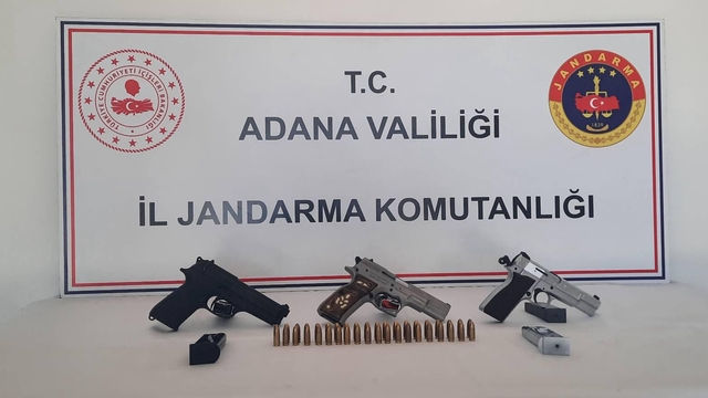 Adana'da silah kaçakçılığı operasyonunda 2 zanlı tutuklandı