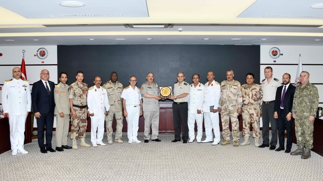 Libya'dan üç askeri heyet MSB'ye bağlı çeşitli kurumları ziyaret etti