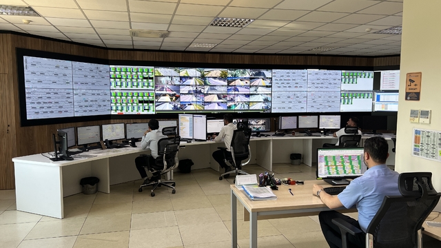 Raylı Sistem Kontrol Merkezi, 80 tramvay ve 75 istasyonu anlık takip ediyor