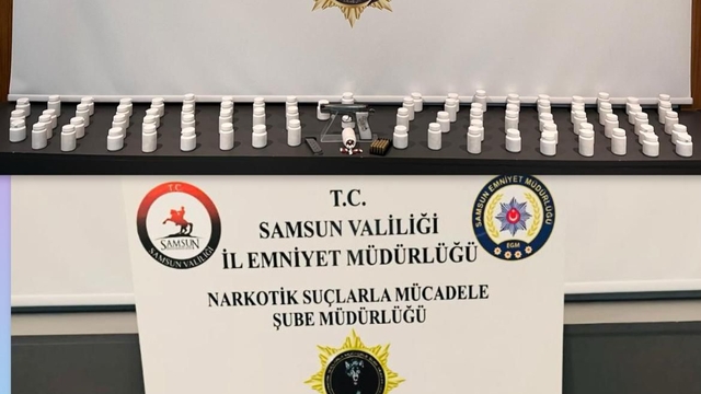 Samsun'da uyuşturucu operasyonunda 3 zanlı yakalandı